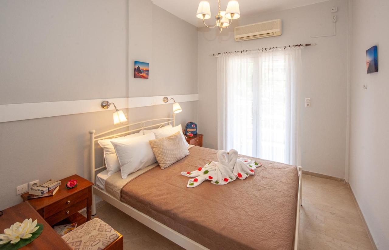 Vassilis Paradise Garden Aparthotel Agios Georgios Pagon Buitenkant foto