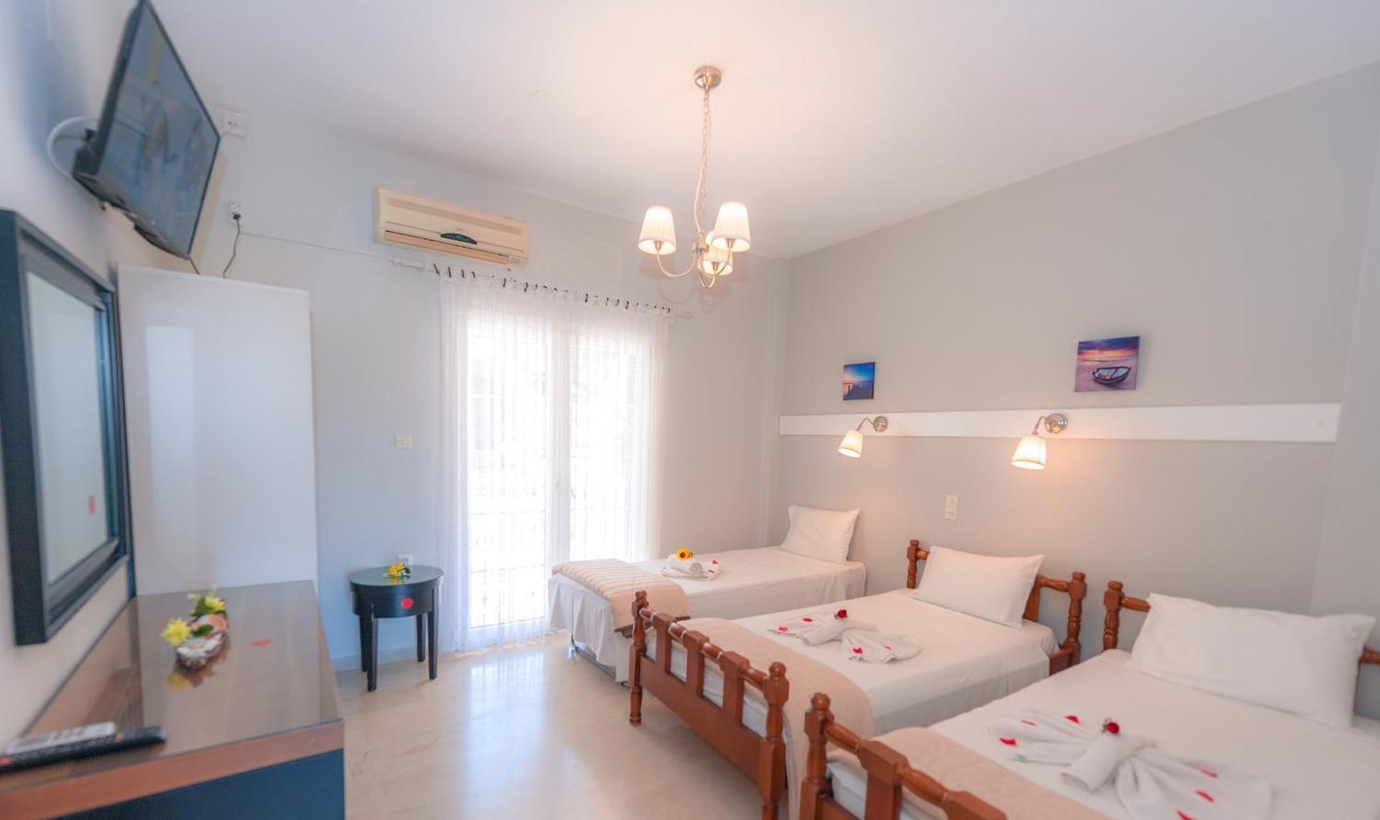 Vassilis Paradise Garden Aparthotel Agios Georgios Pagon Buitenkant foto