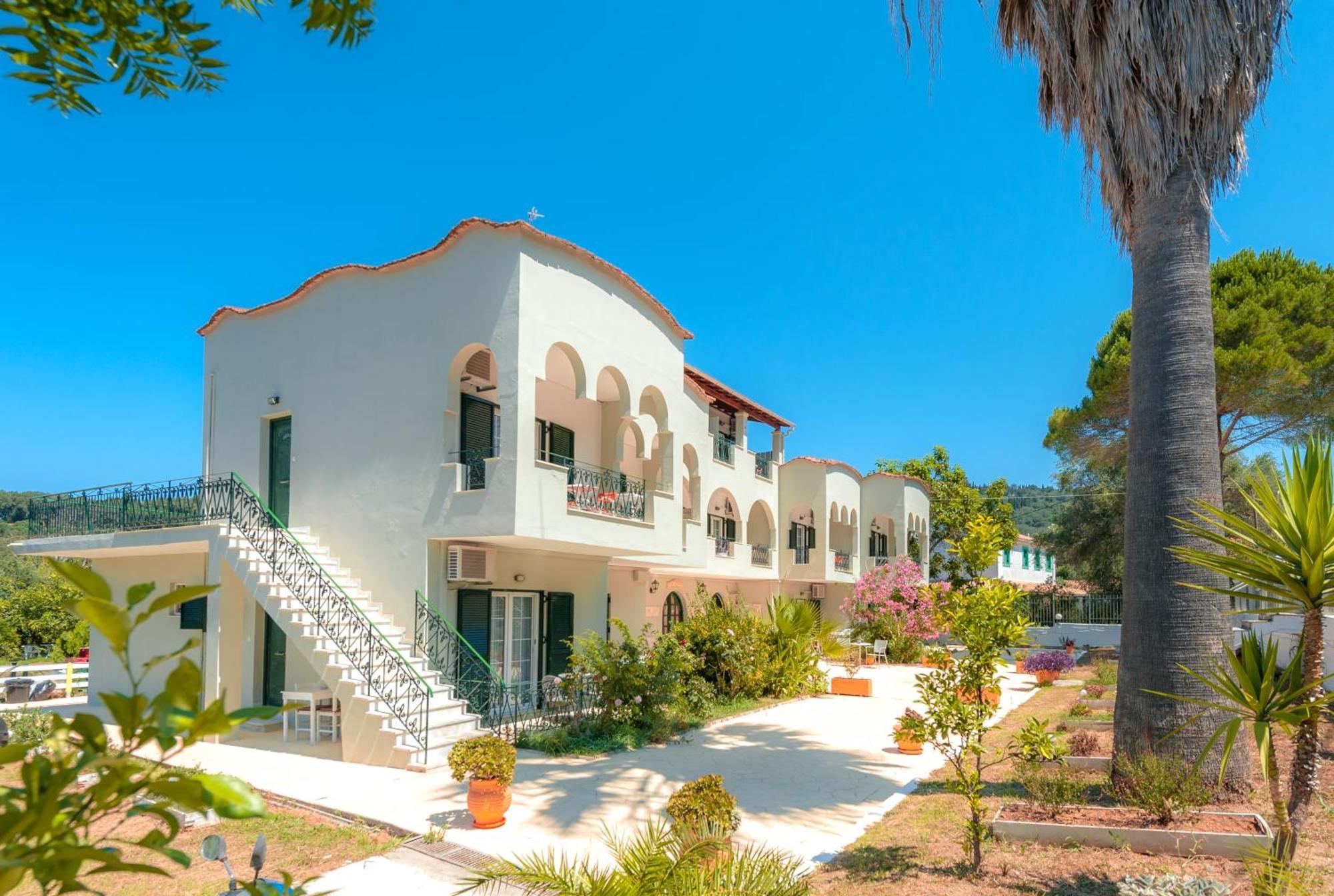 Vassilis Paradise Garden Aparthotel Agios Georgios Pagon Buitenkant foto